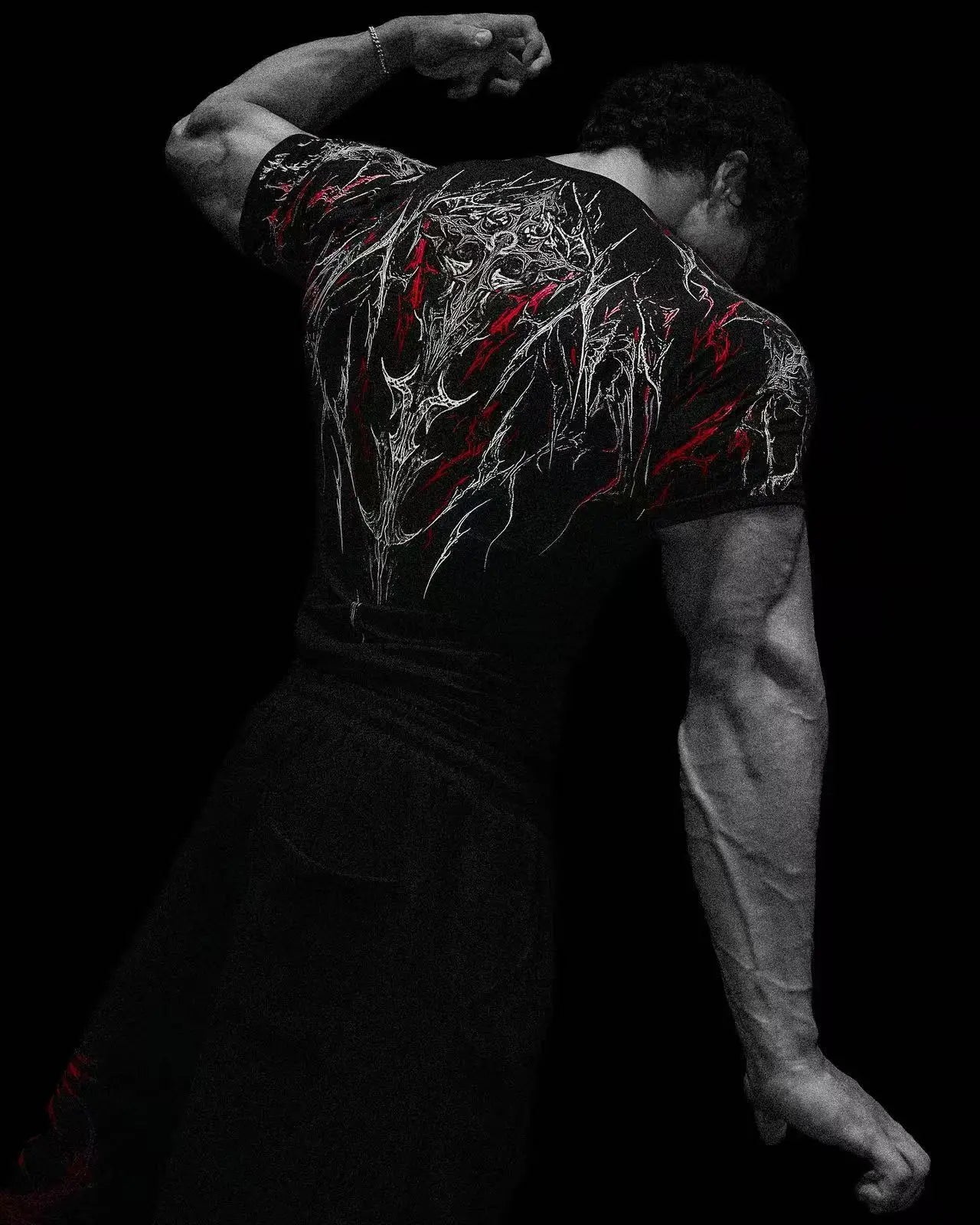 T-shirt de compression homme Void Tech Immortal, coupe ajustee pour la musculation.