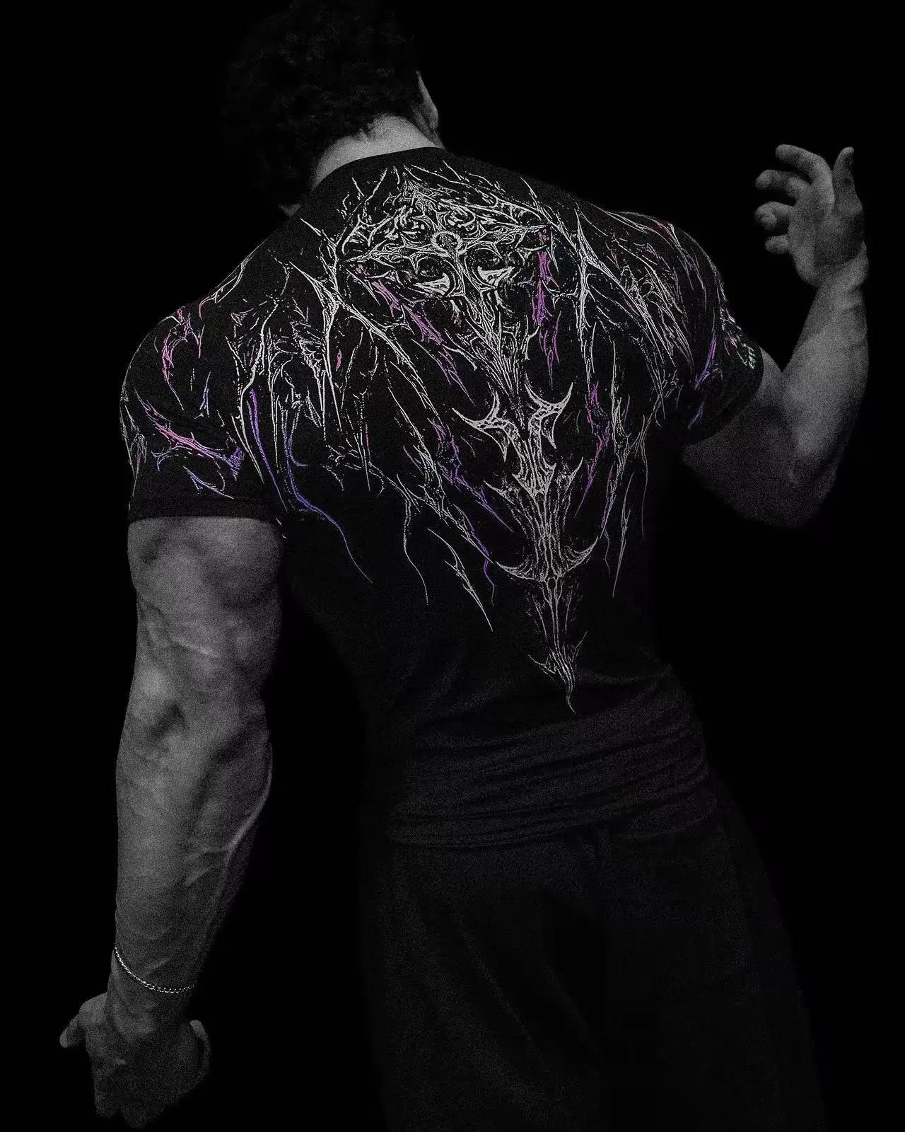 T-shirt de compression homme Void Tech Immortal, maille dry-fit pour l effort.